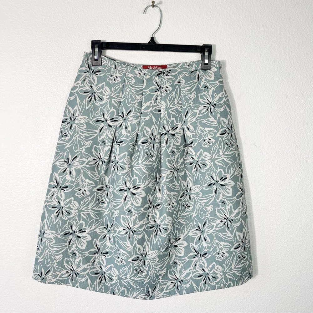 Max Mara Studio Floral Pleated Skirt Size 8 A-Line Designer Feminine w/Pockets